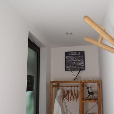 Studio Tout Neuf. Court Sejour, Loisirs, Professionnel Chaudfontaine Exteriör bild