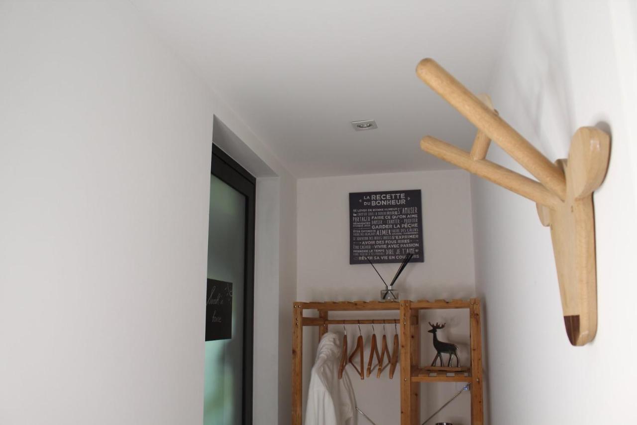 Studio Tout Neuf. Court Sejour, Loisirs, Professionnel Chaudfontaine Exteriör bild